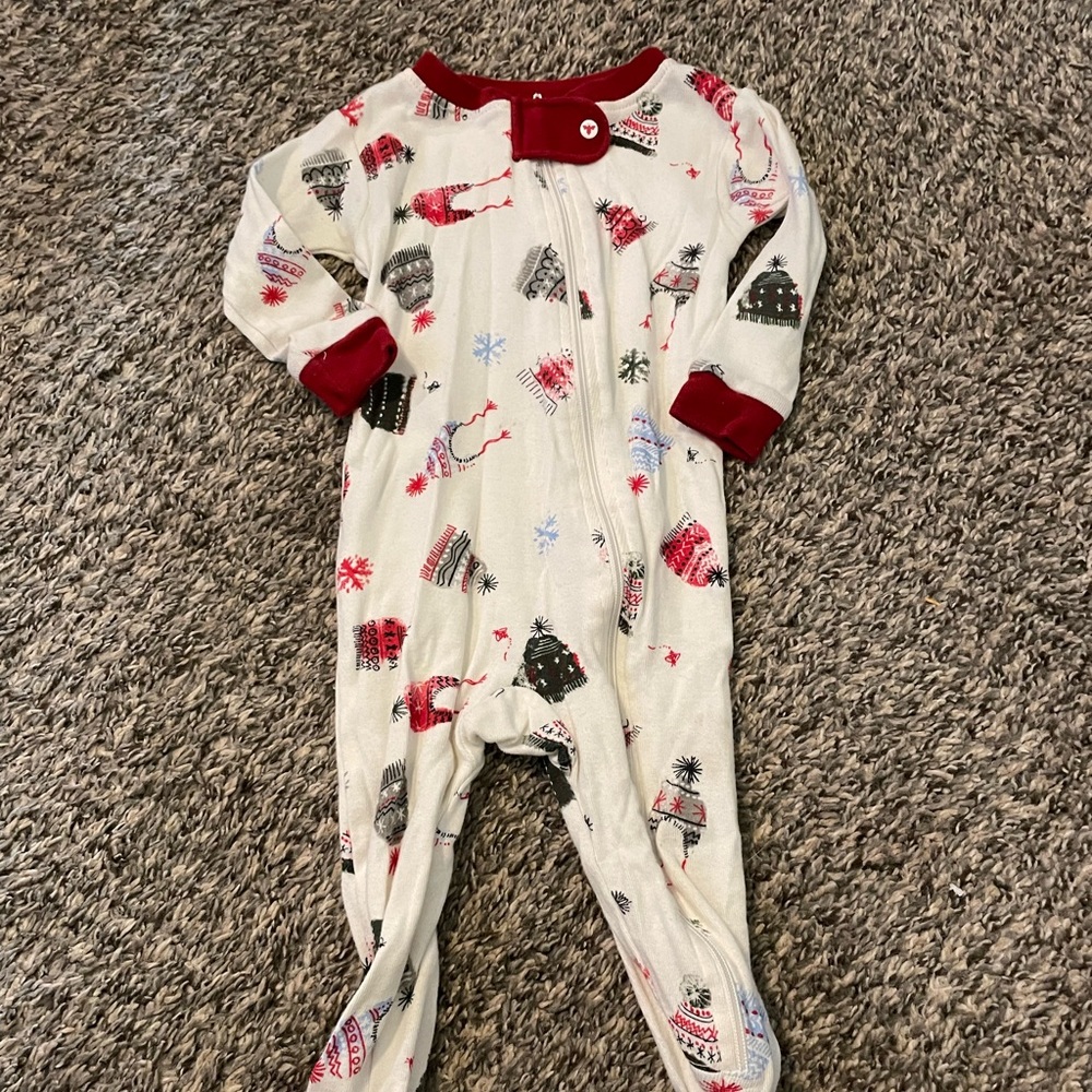 Burts Bee Christmas pjs 3-6 months